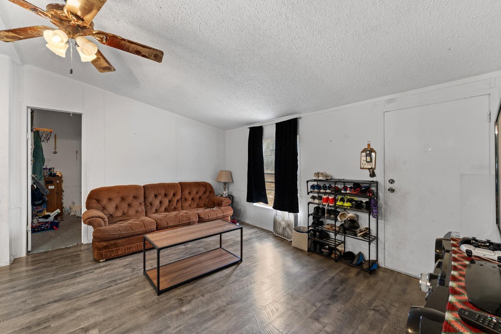 17558 CAUFIELD RD — photo 4