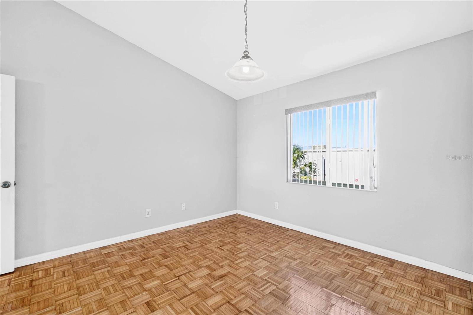 6400 46TH AVE N #16 — photo 31