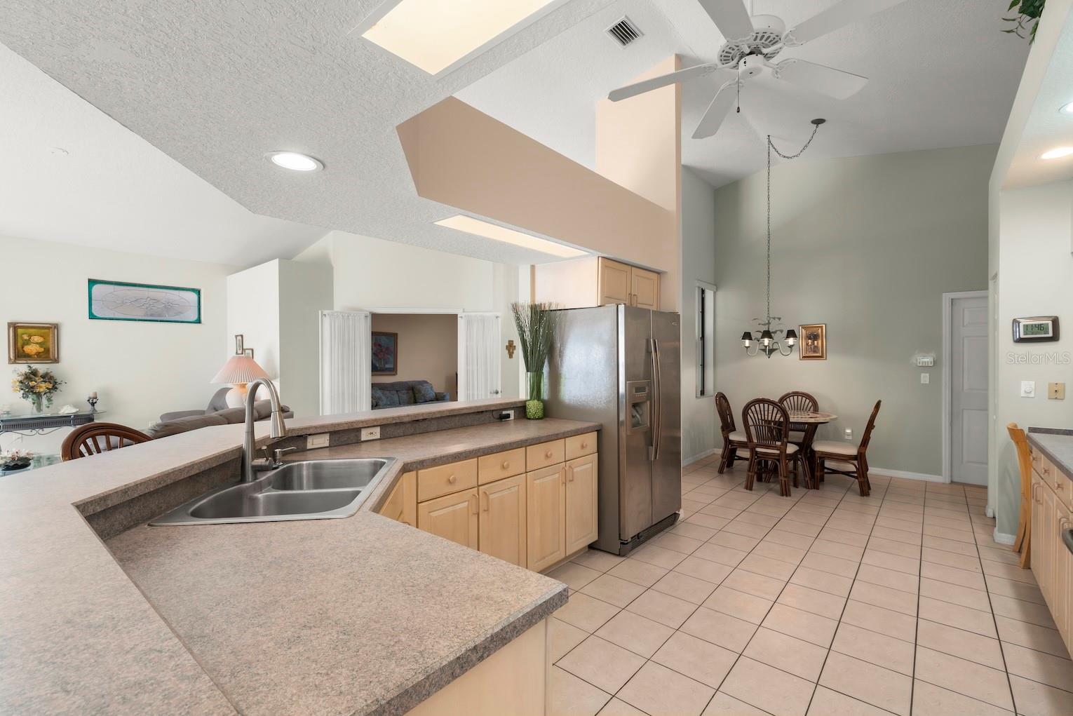 4356 MARCOTT CIR — photo 13