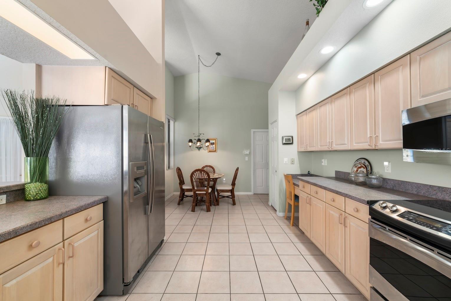 4356 MARCOTT CIR — photo 8