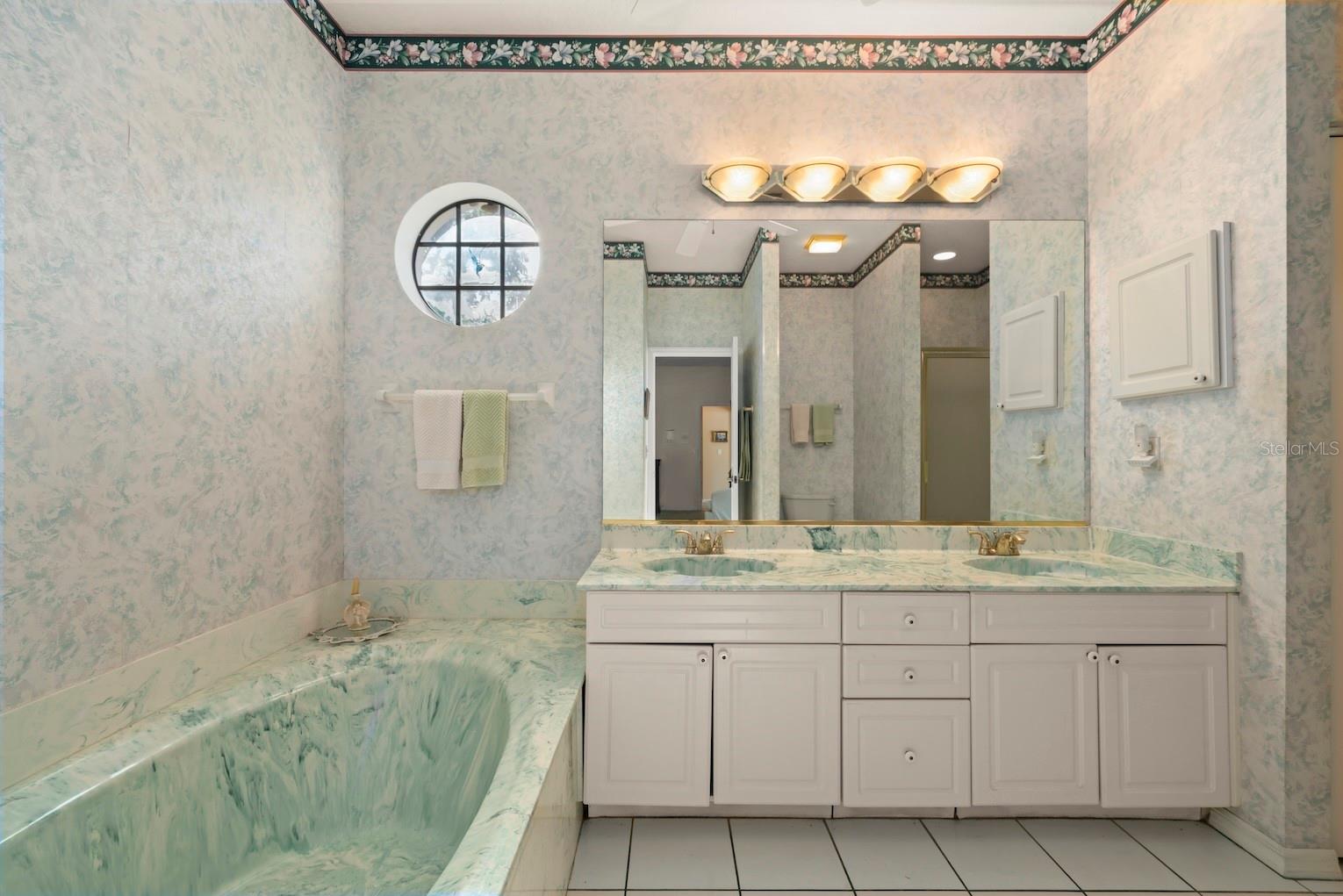 4356 MARCOTT CIR — photo 30