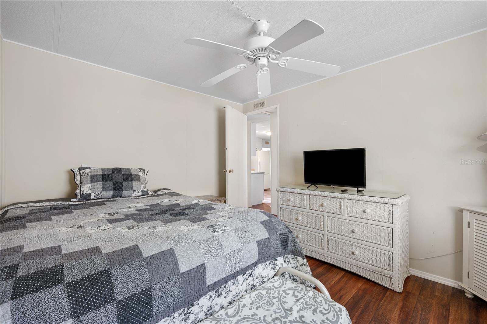 5619 BAYSHORE RD #417 — photo 23
