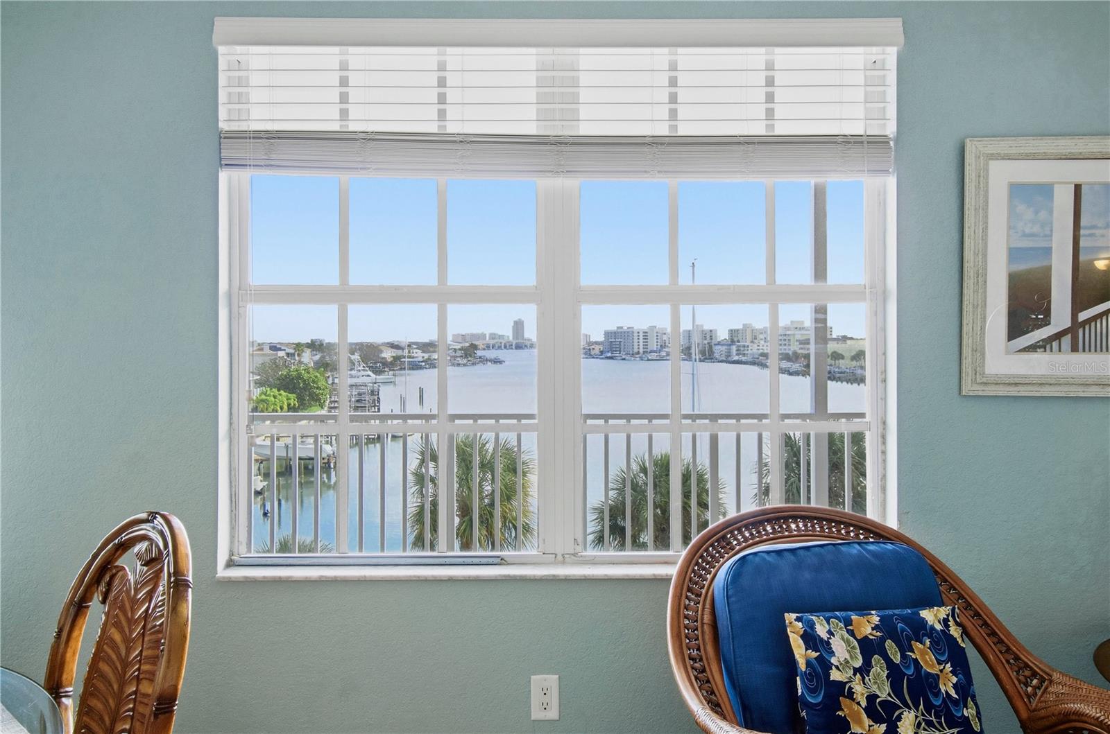 445 HAMDEN DR #405 — photo 24