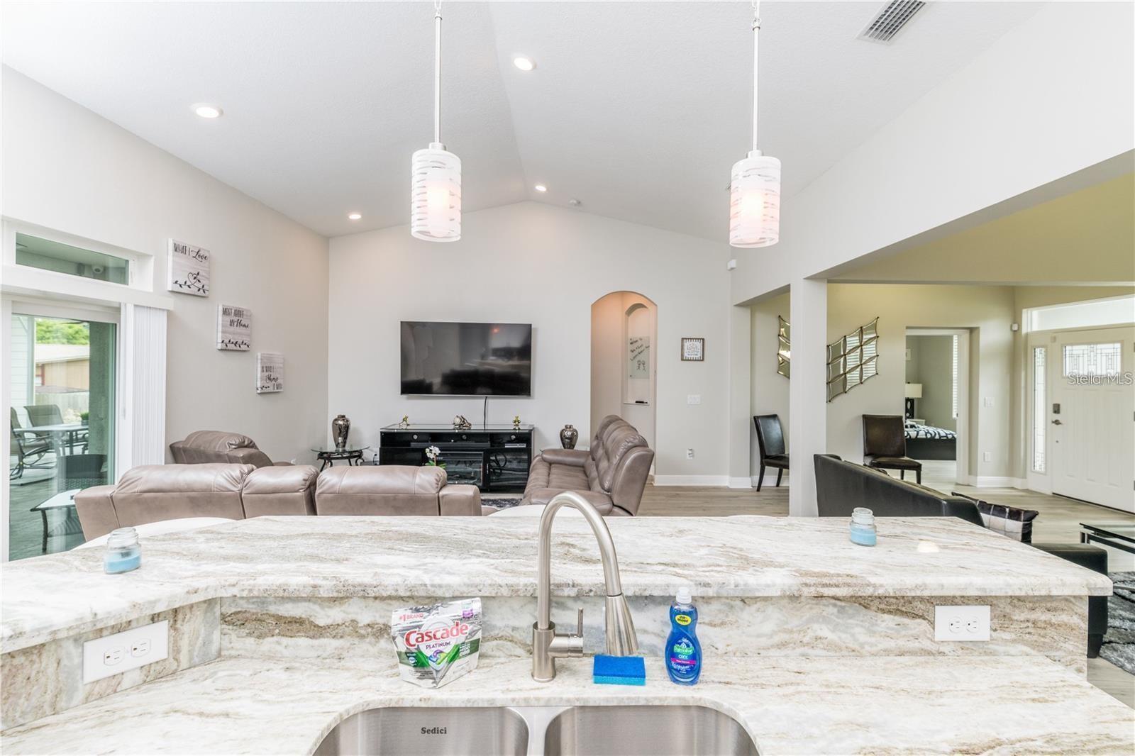 5816 LITTLE RIVER DR — photo 9