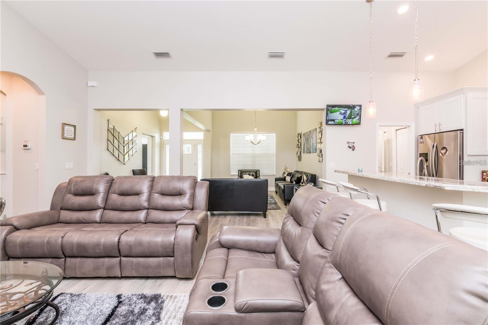 5816 LITTLE RIVER DR — photo 5