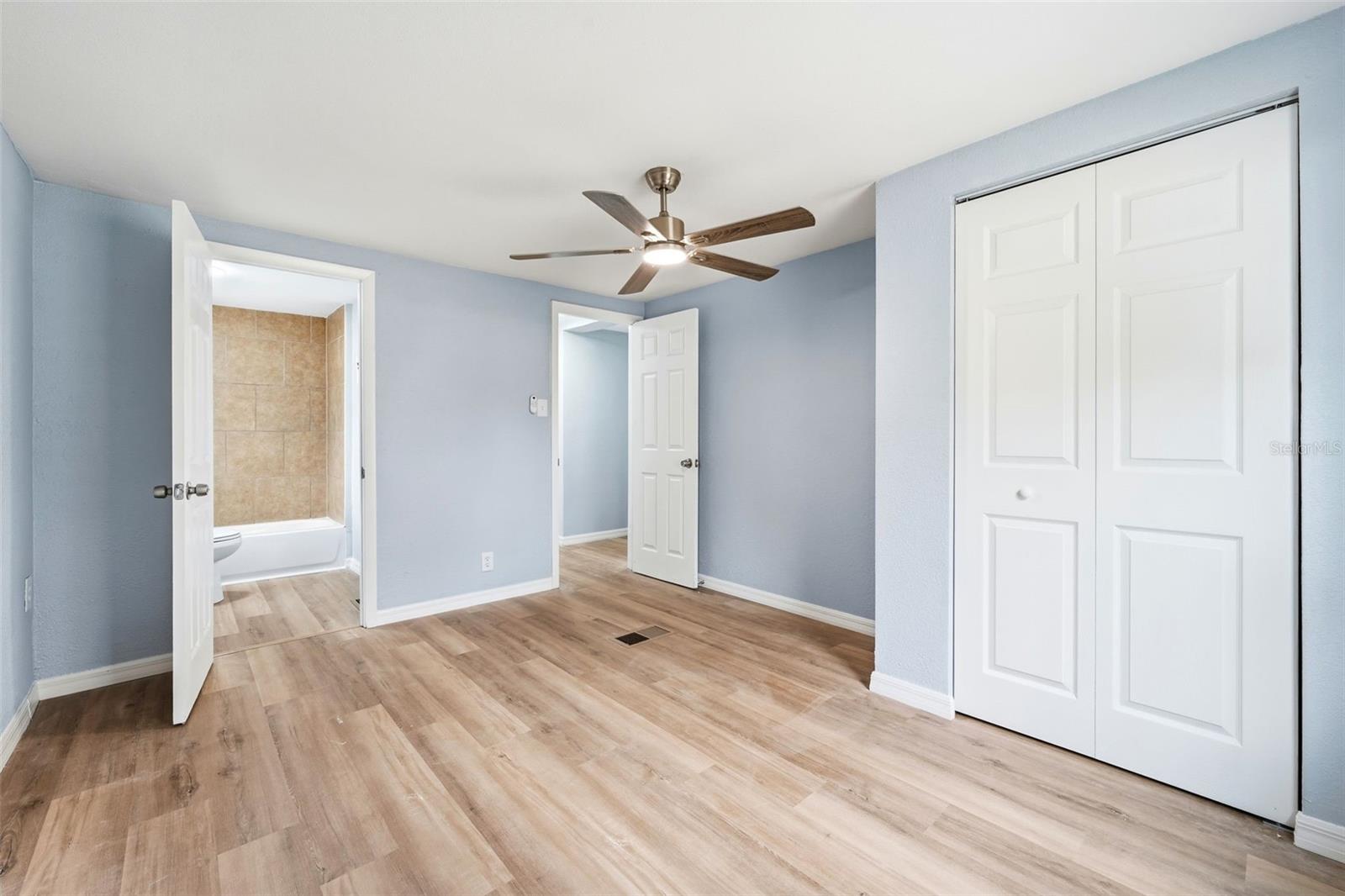6416 SADDLETREE DR — photo 21