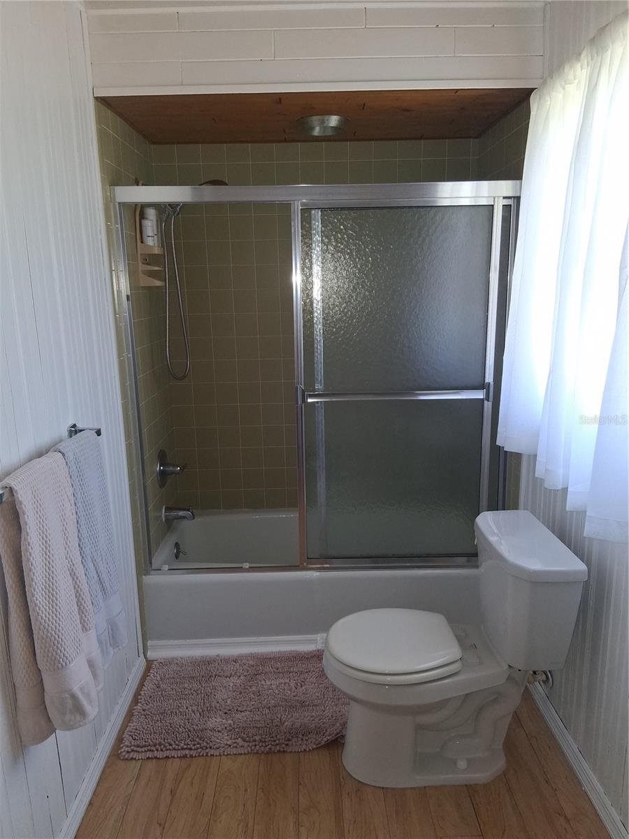441 RUBENS DR E — photo 25