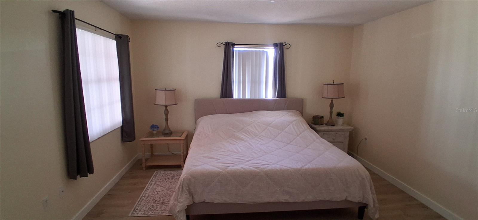 441 RUBENS DR E — photo 22