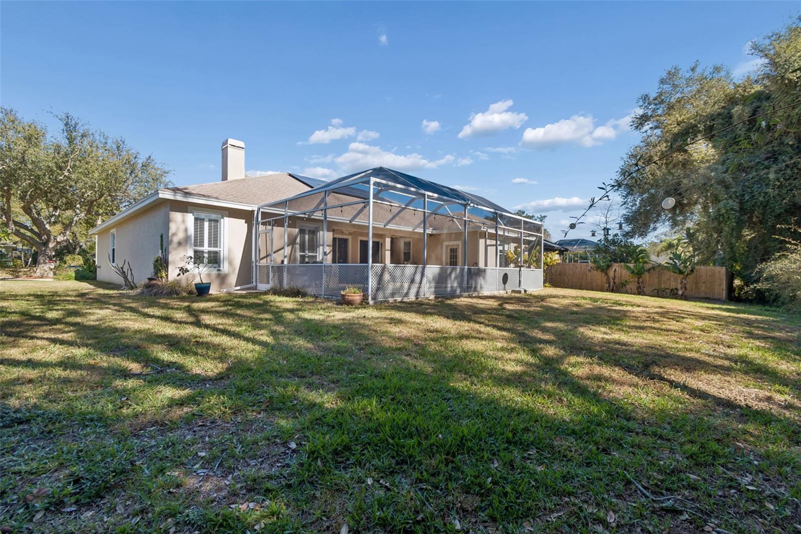 928 OAKVIEW RD — photo 37