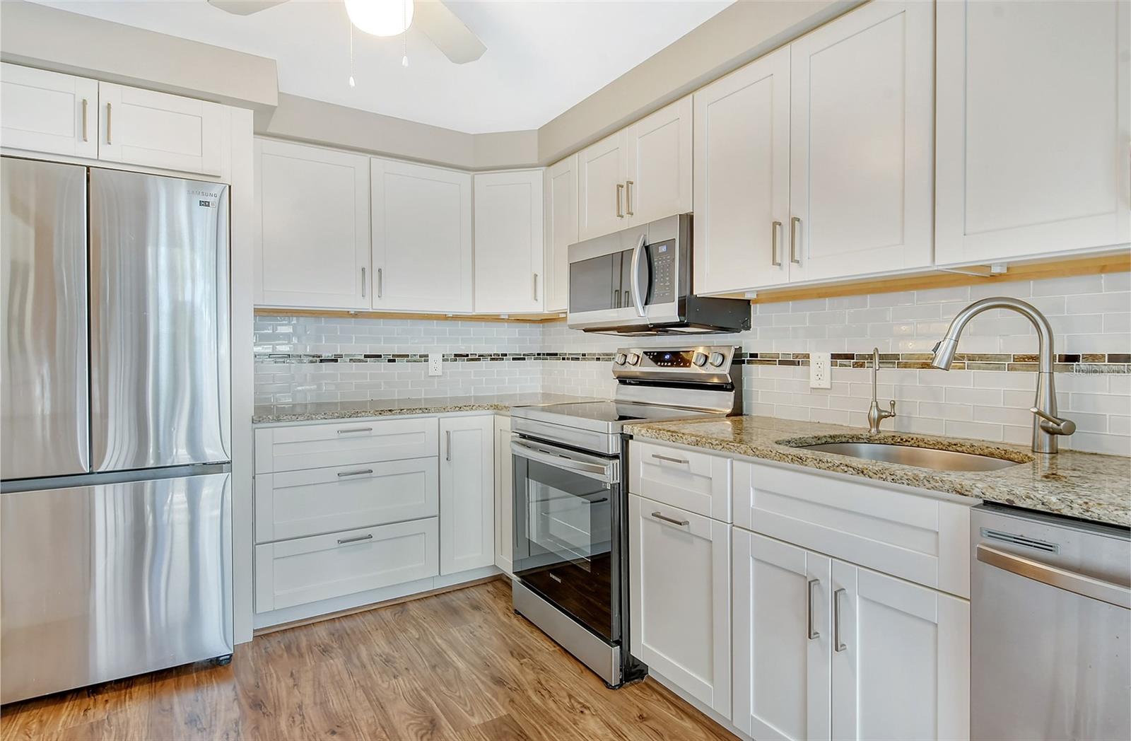 2517 GLEBE FARM CLOSE #H-2 — photo 13