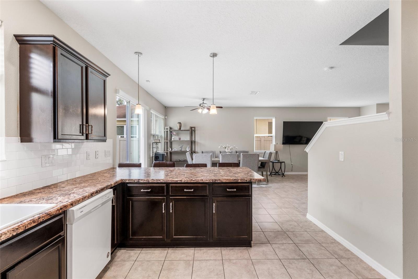7710 SUNSHINE BRIDGE AVE — photo 16