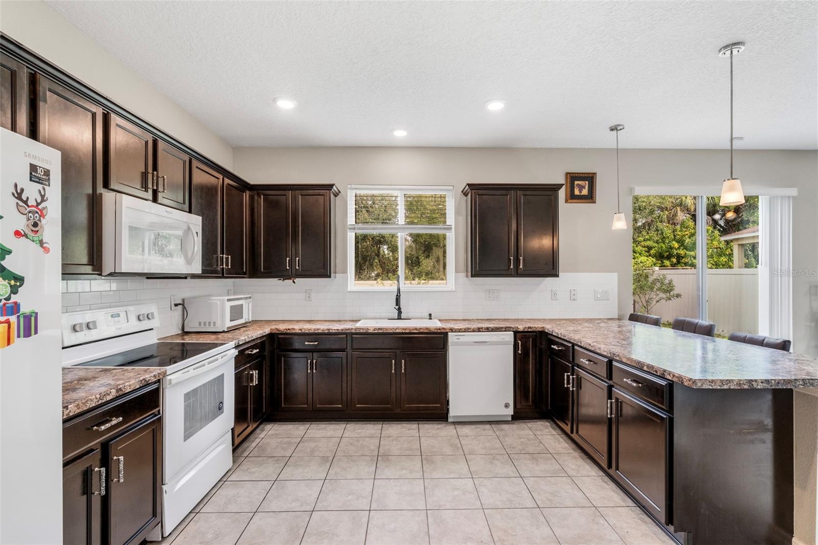 7710 SUNSHINE BRIDGE AVE — photo 14