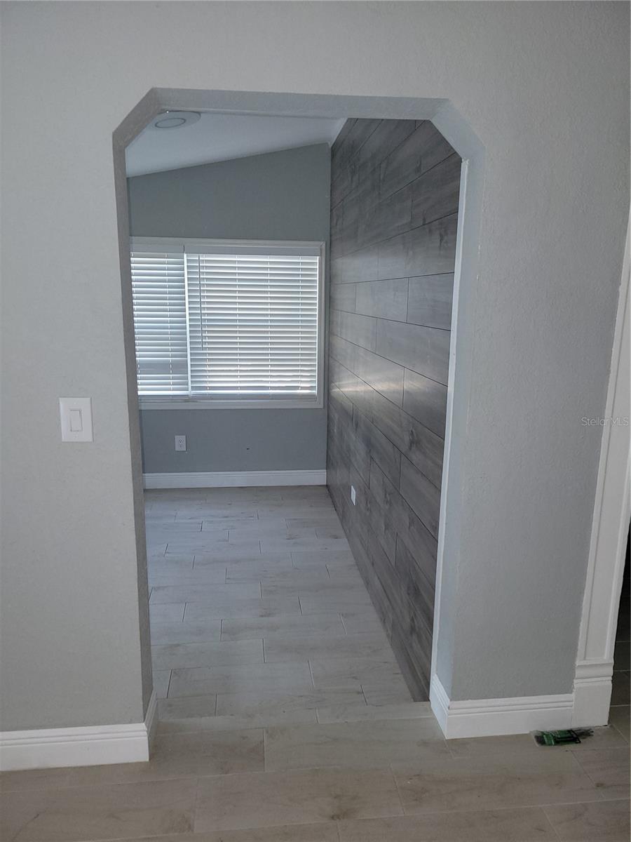 5548 11TH ST — photo 36