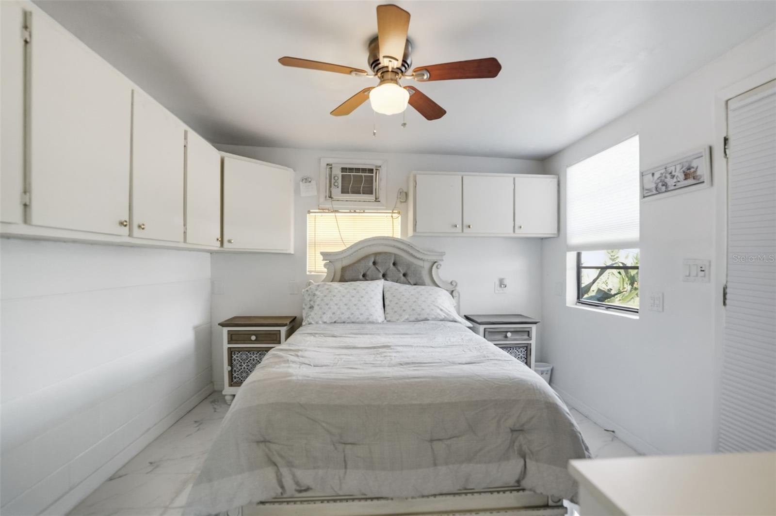 13630 GARRIS DR — photo 30