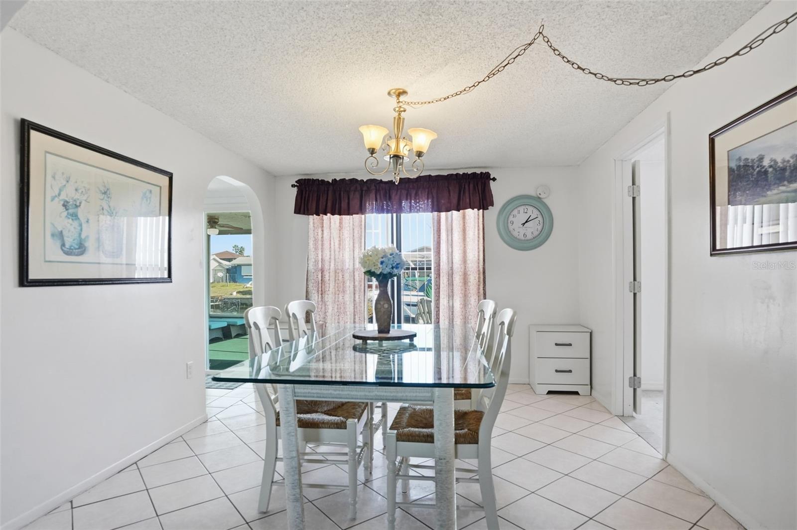 13630 GARRIS DR — photo 18