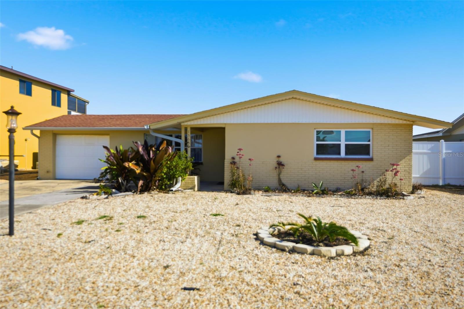 13630 GARRIS DR — photo 5