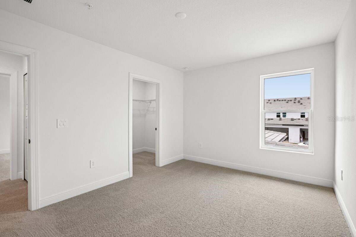 17829 BROADLEAF LOOP — photo 11
