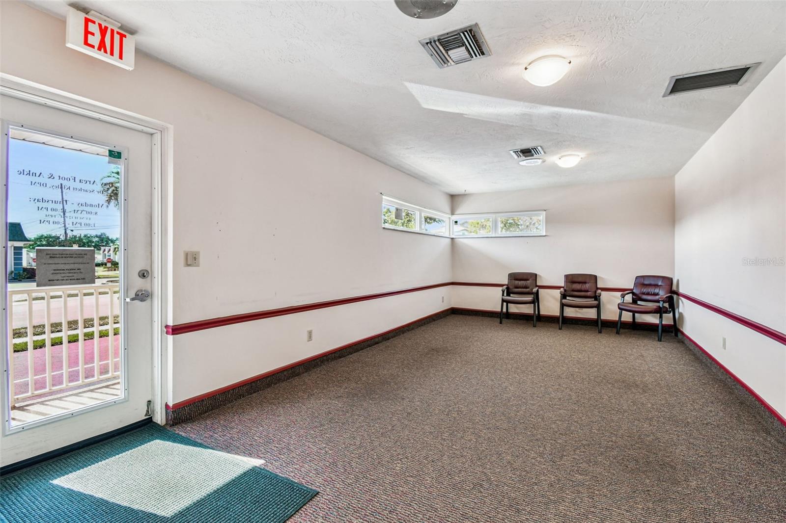 321 S LINCOLN AVE — photo 15