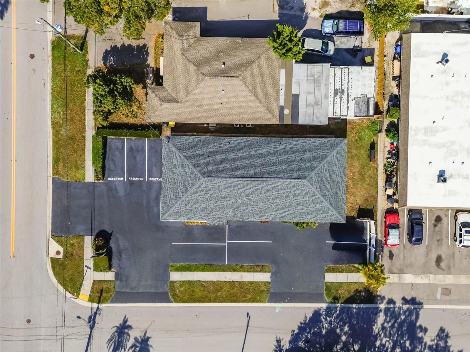 321 S LINCOLN AVE — photo 36