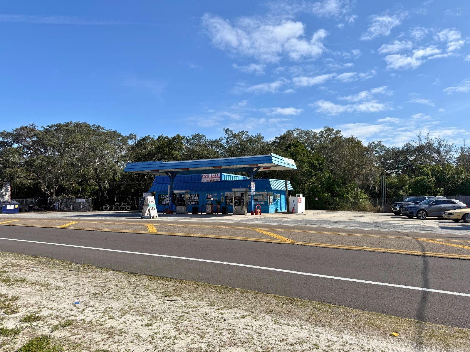 1941 S PINELLAS AVE — photo 3