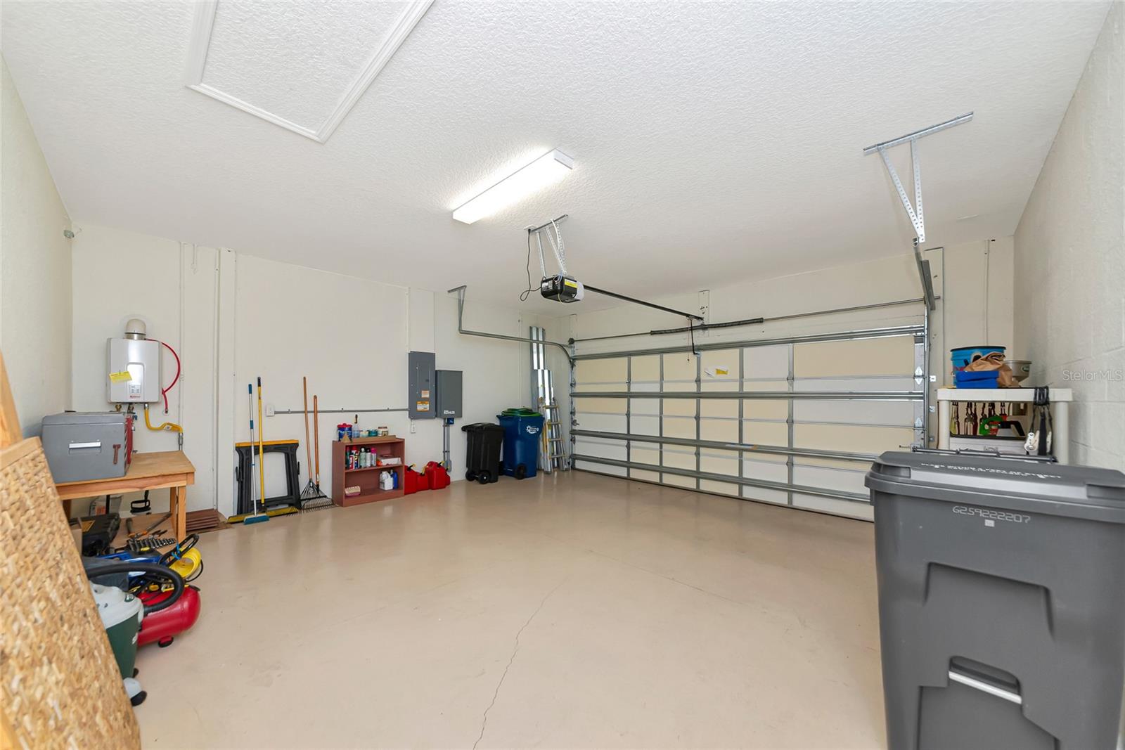 10202 MARBELLA DR — photo 43