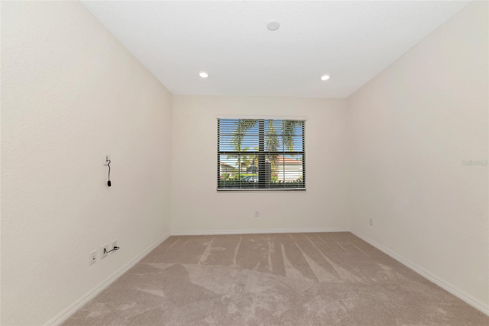 10202 MARBELLA DR — photo 41