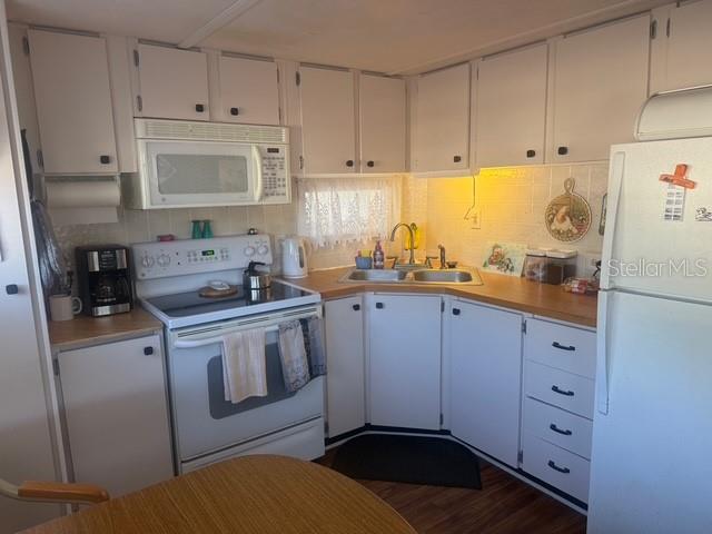 420 49TH ST E #114 — photo 20