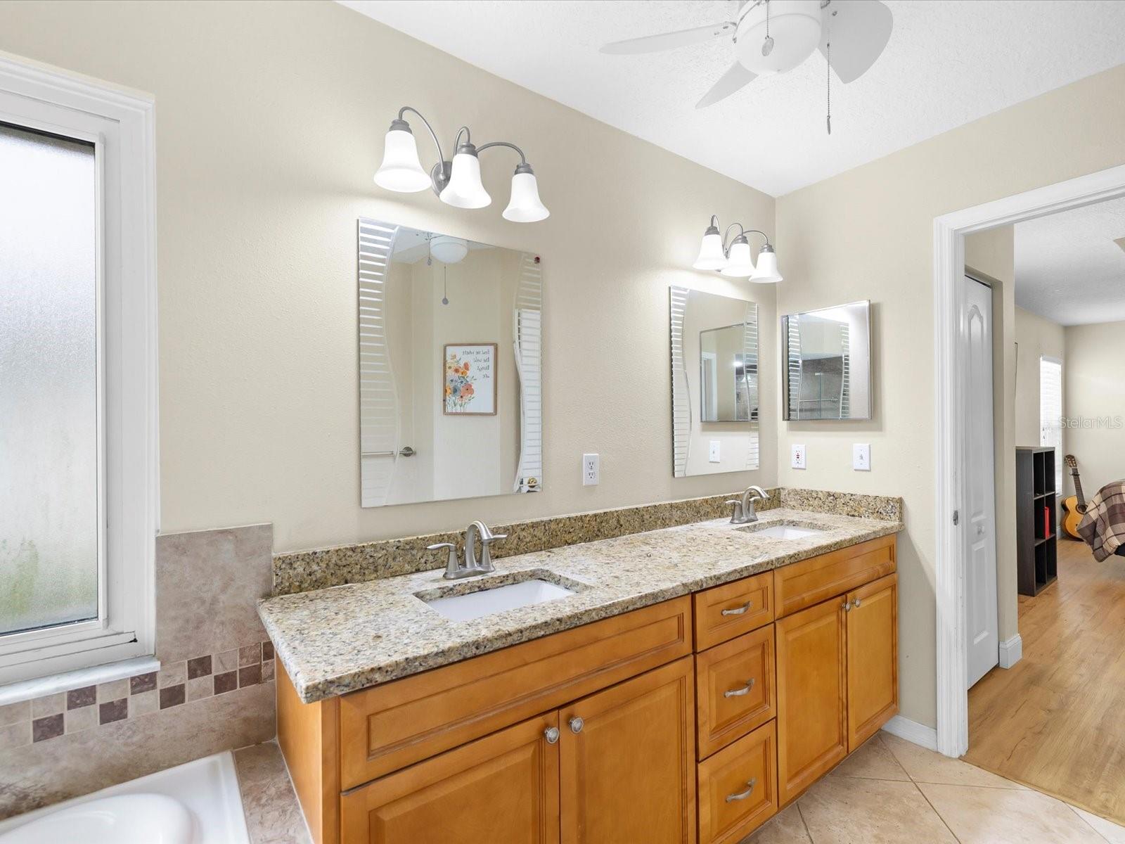 29146 PRINCEVILLE DR — photo 28