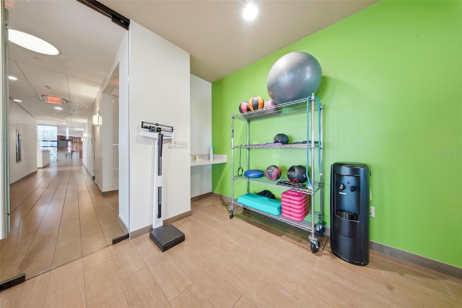 1 BEACH DR SE #1610 — photo 45
