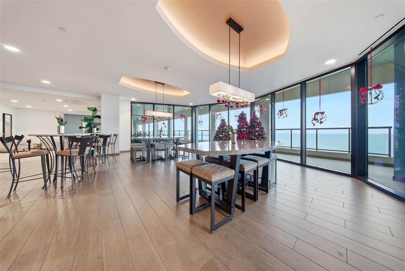 1 BEACH DR SE #1610 — photo 39