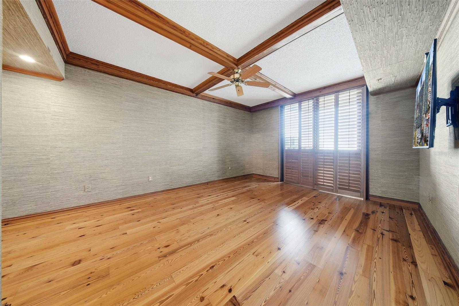 1 BEACH DR SE #1610 — photo 25