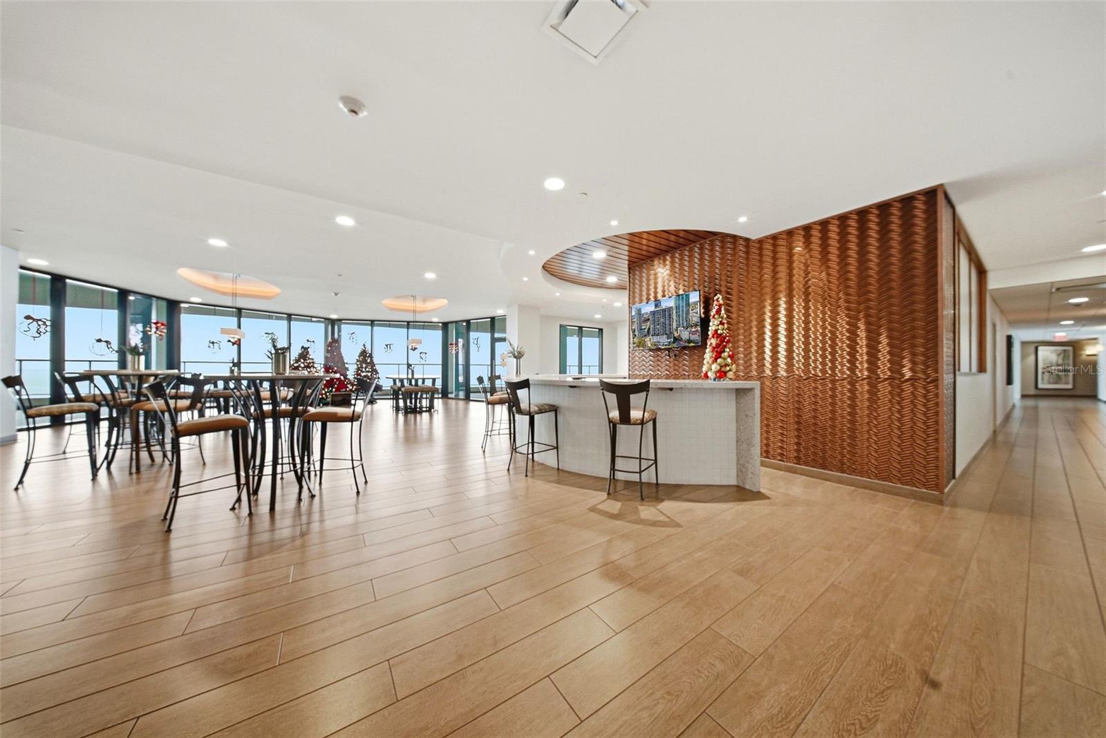 1 BEACH DR SE #1610 — photo 30