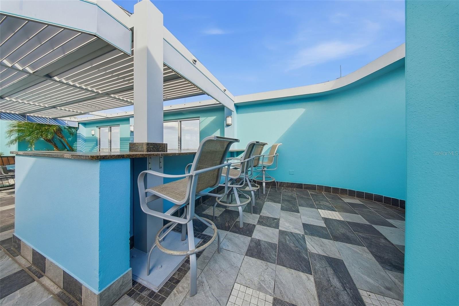 1 BEACH DR SE #1610 — photo 37