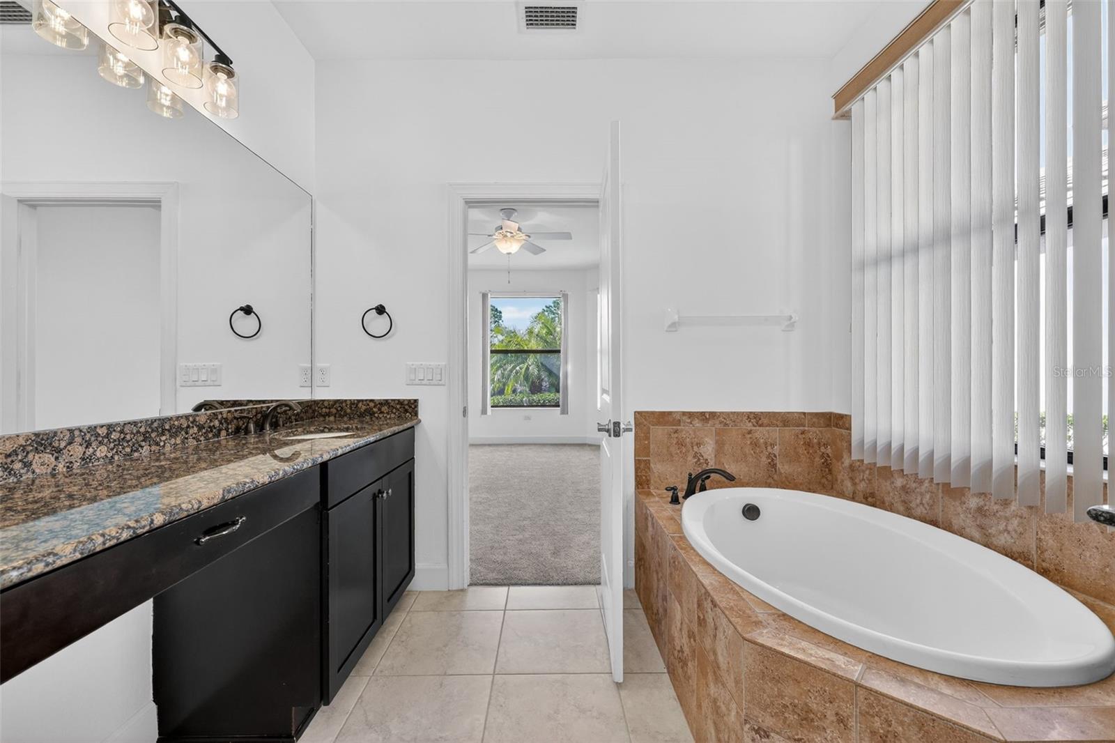 12826 DEL CORSO LOOP — photo 17