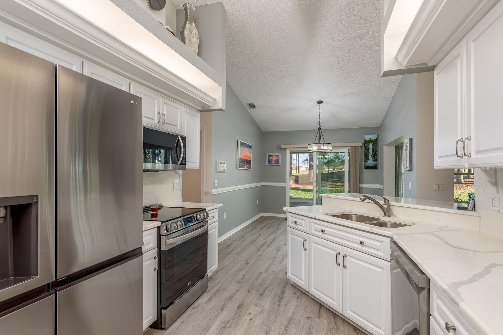 9742 OAKWOOD HILLS CT — photo 14