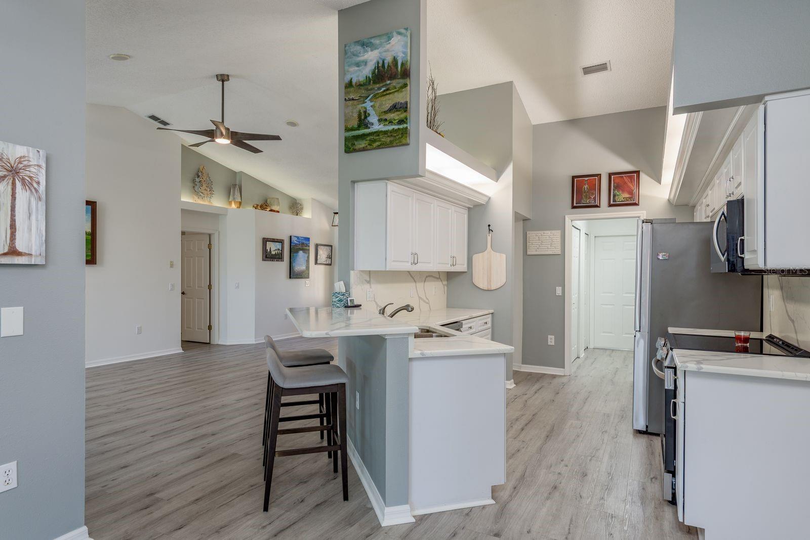 9742 OAKWOOD HILLS CT — photo 12