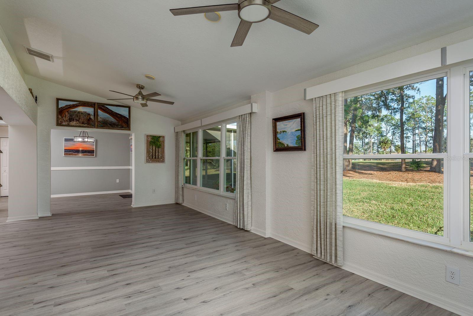 9742 OAKWOOD HILLS CT — photo 4