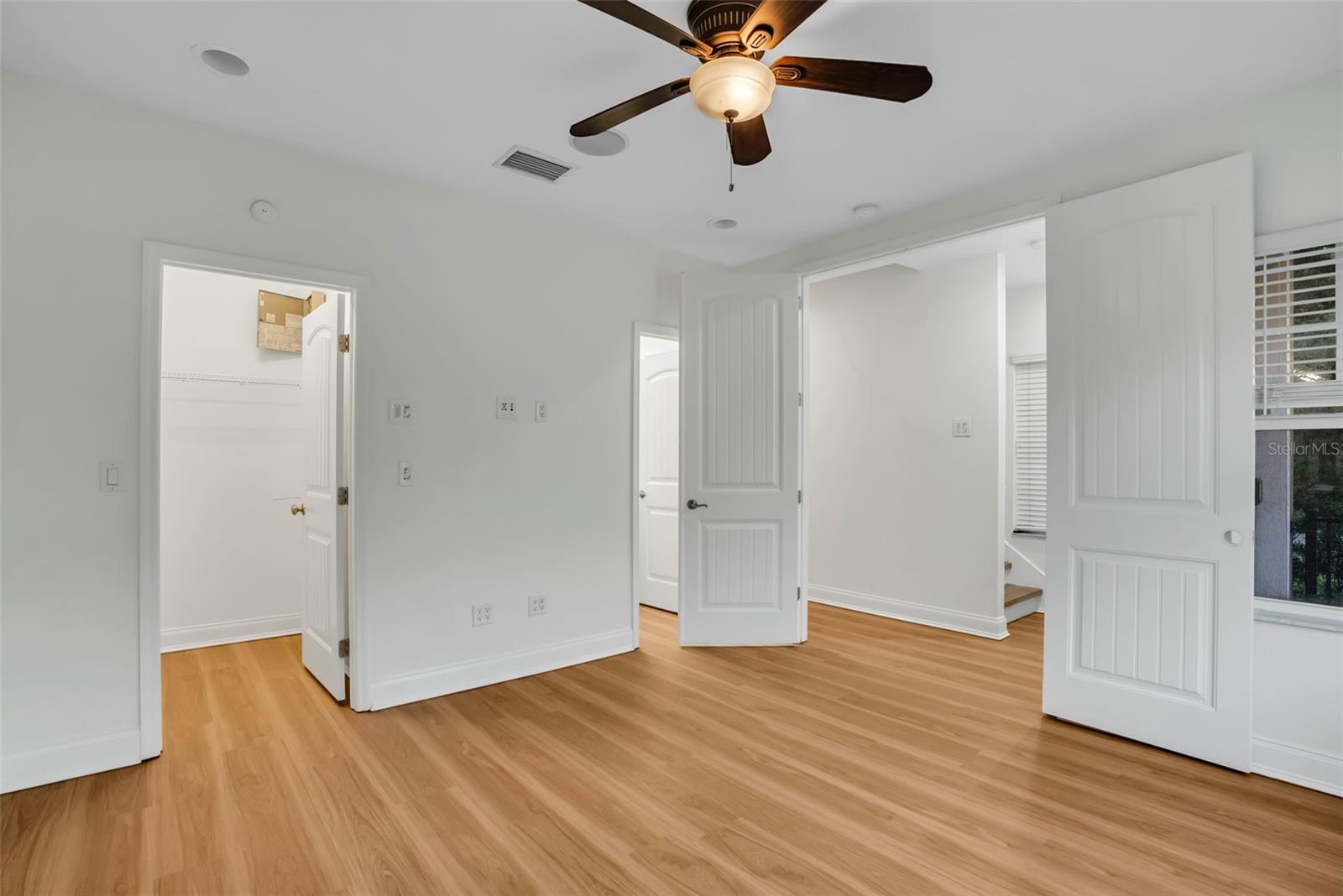 111 N ALBANY AVE #16 — photo 7