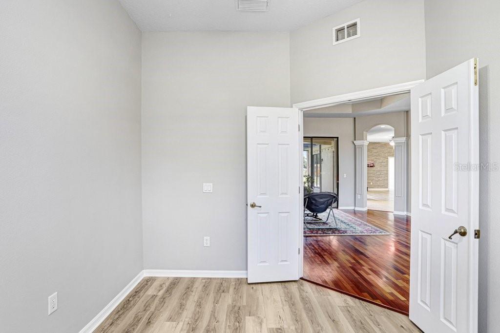 14308 WILLOW RUN — photo 29