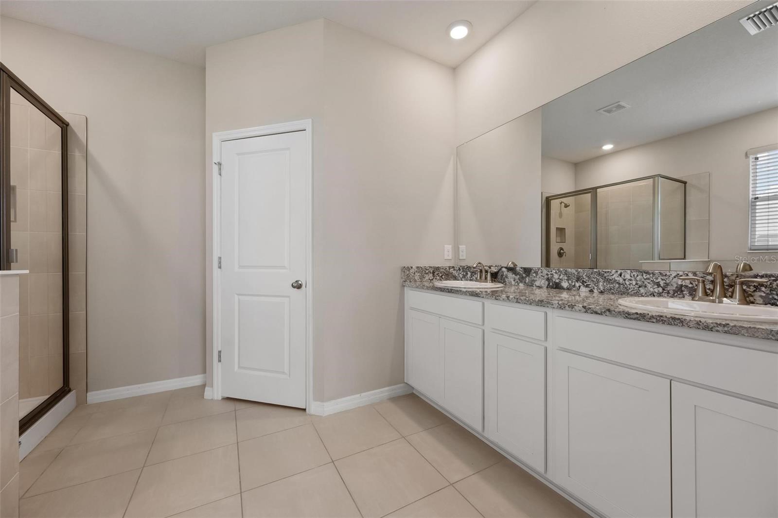 431 158TH ST E — photo 37