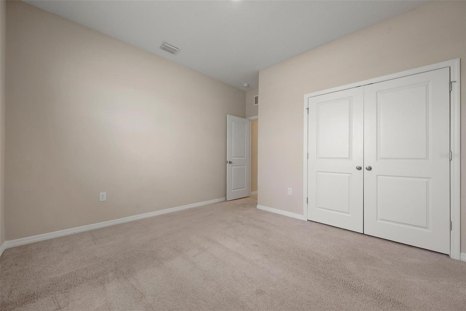 431 158TH ST E — photo 43