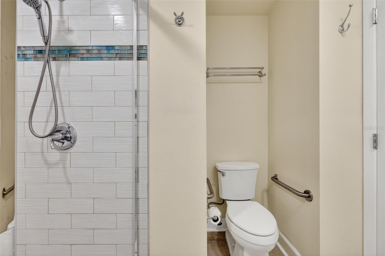 1100 E BAY DR #43 — photo 16