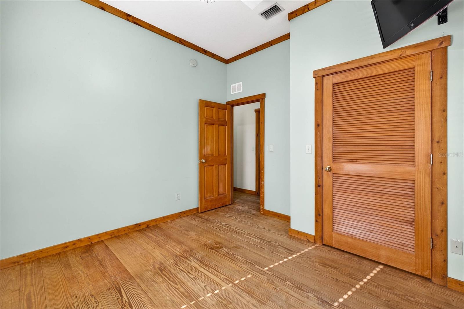 6750 SUTTON OAKS LN — photo 28