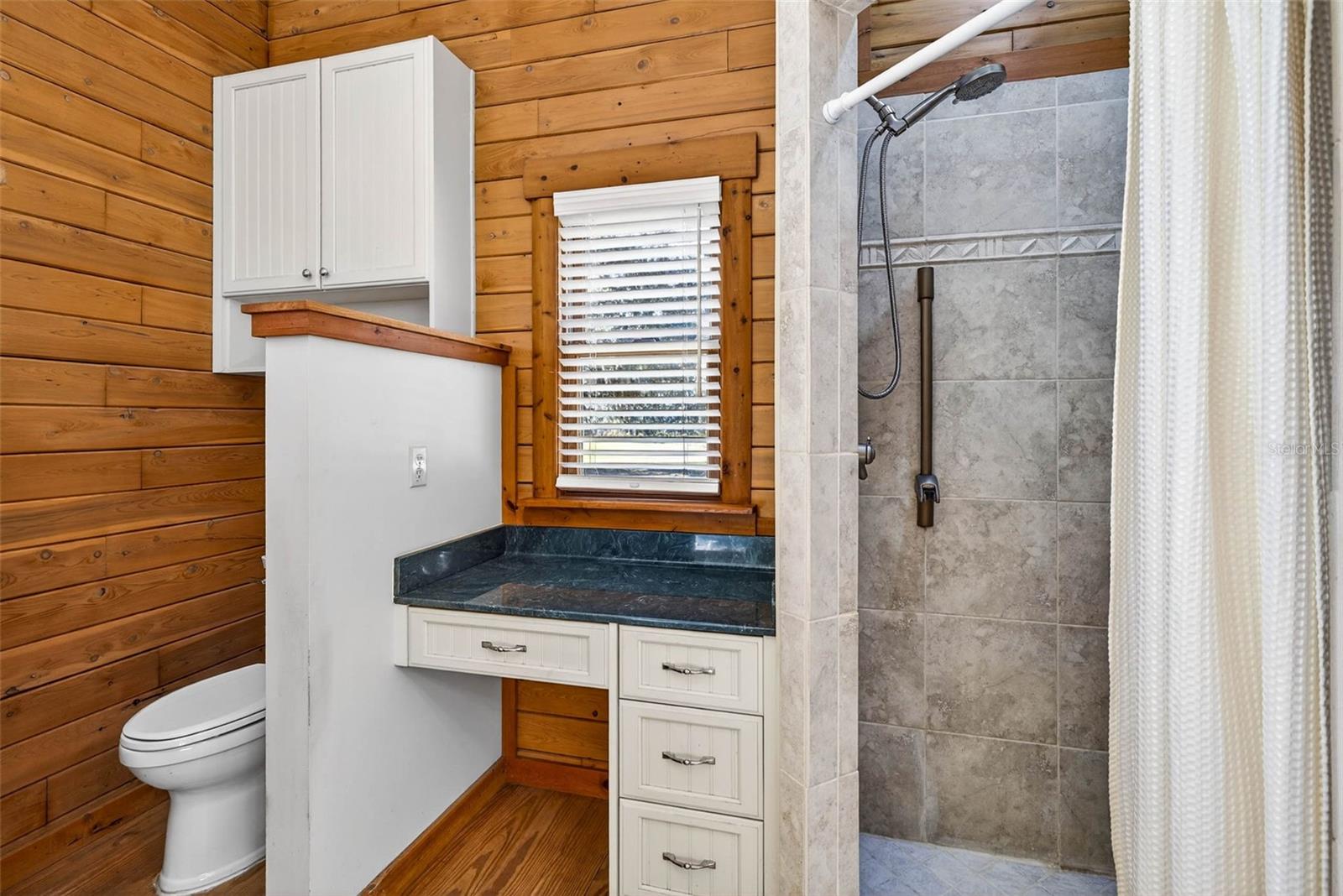 6750 SUTTON OAKS LN — photo 34
