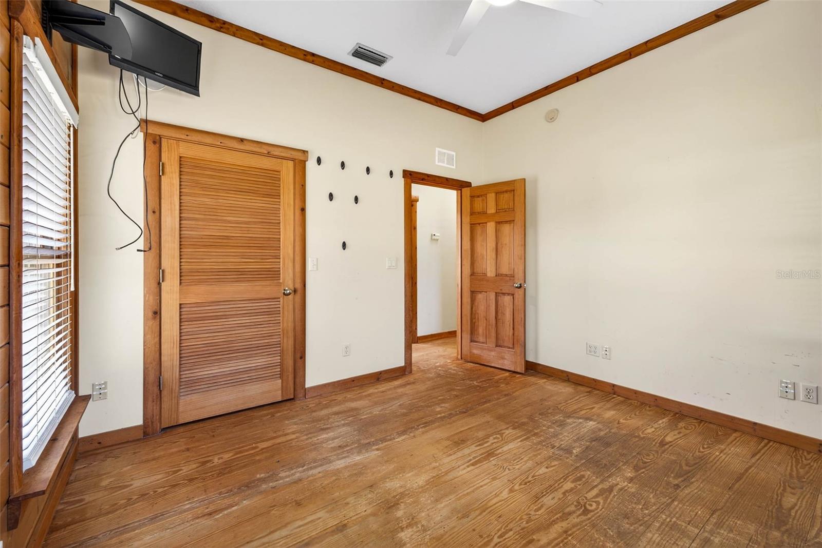 6750 SUTTON OAKS LN — photo 26