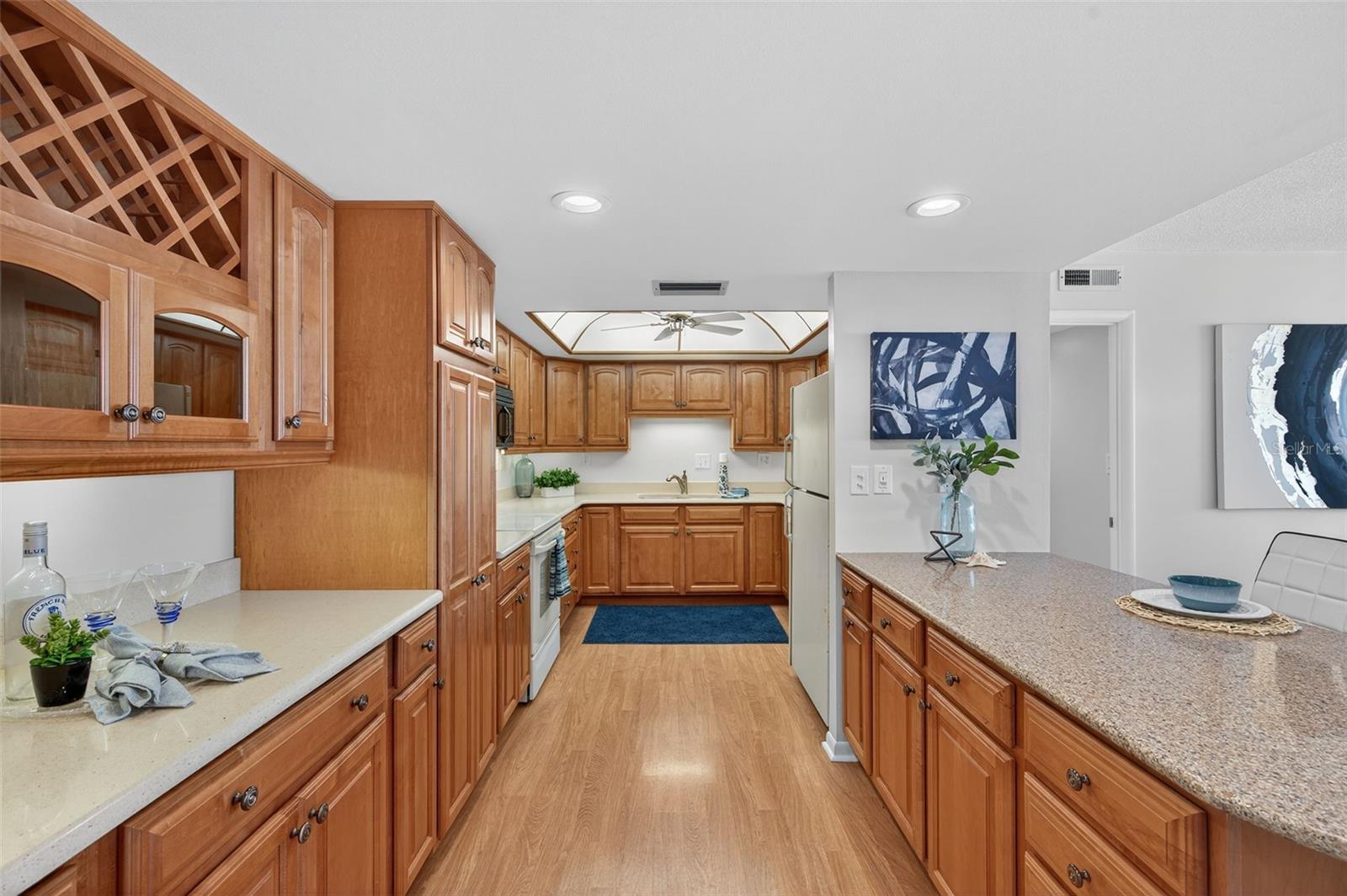 7600 BAYSHORE DR #902 — photo 17