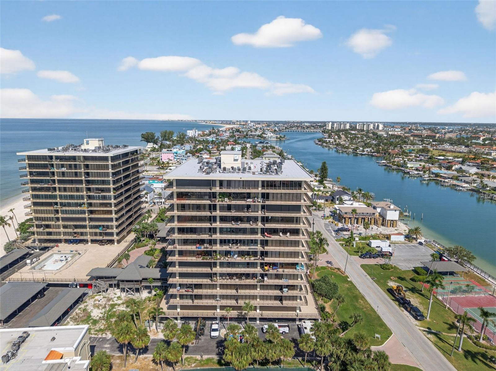 7600 BAYSHORE DR #902 — photo 4