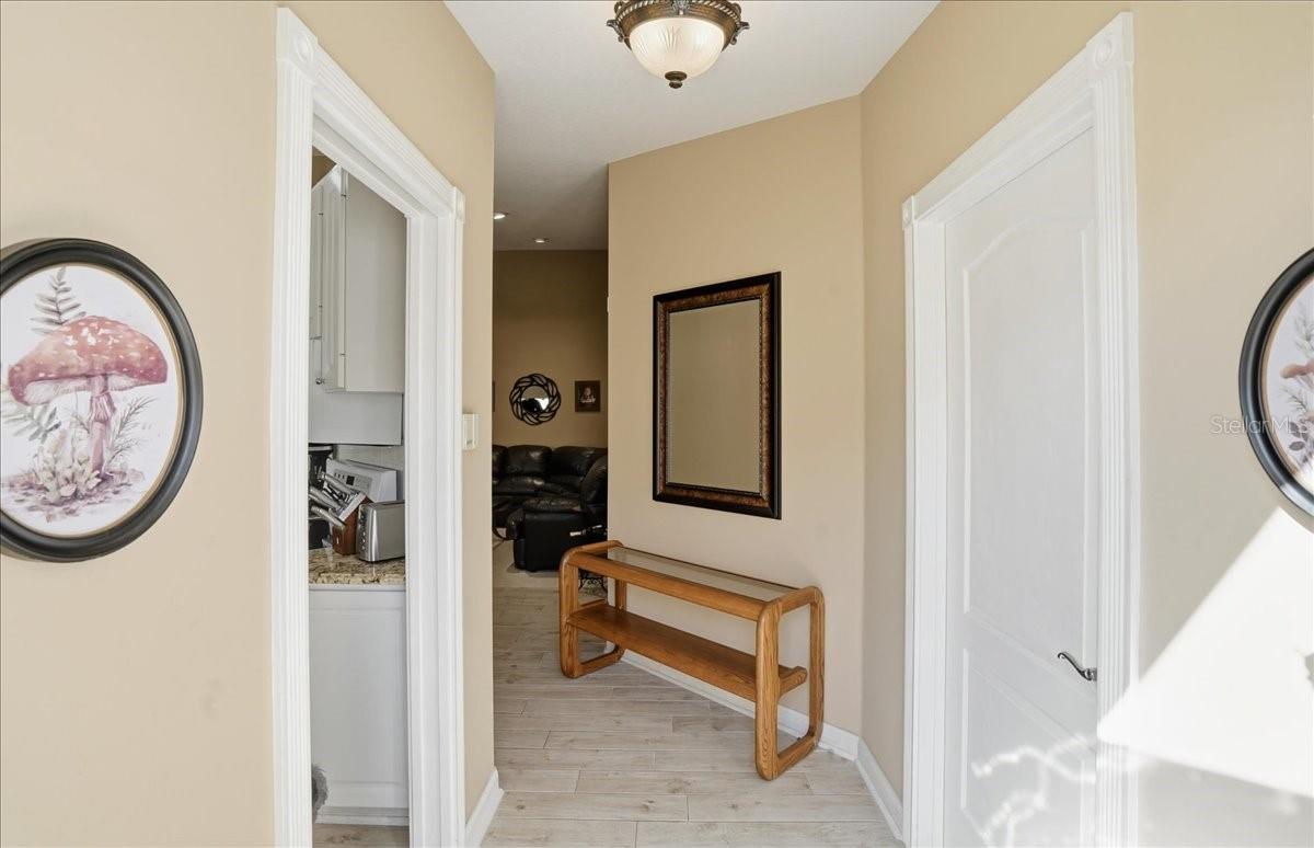 5546 MODENA PL — photo 20