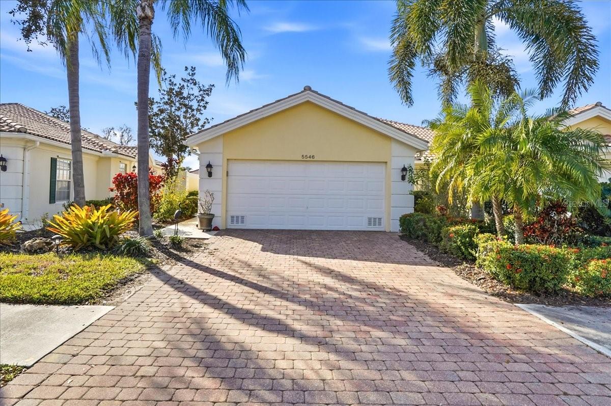 5546 MODENA PL — photo 45
