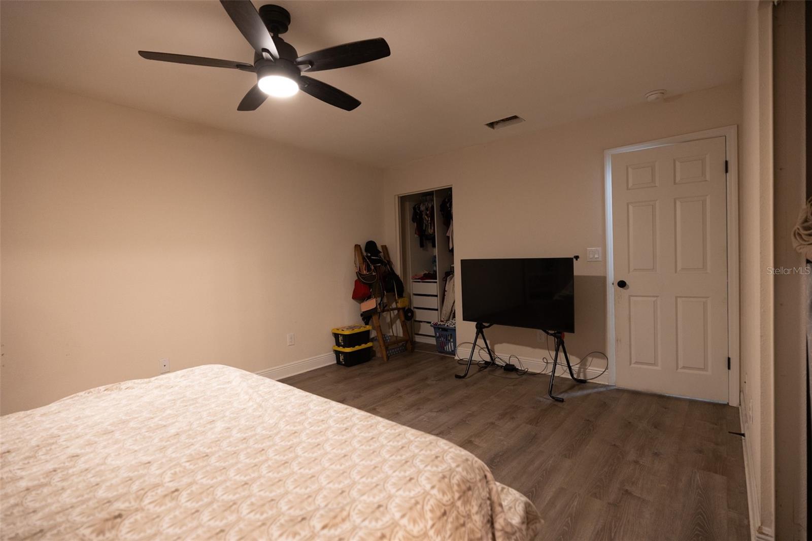 4610 N COUNTRY HILLS CT — photo 14